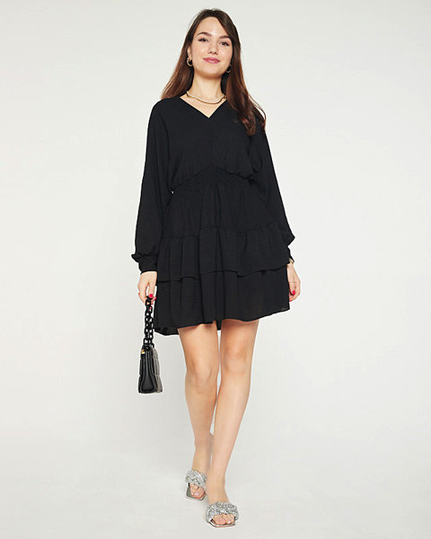Czarna krótka damska sukienka z falbankami - Odzież
