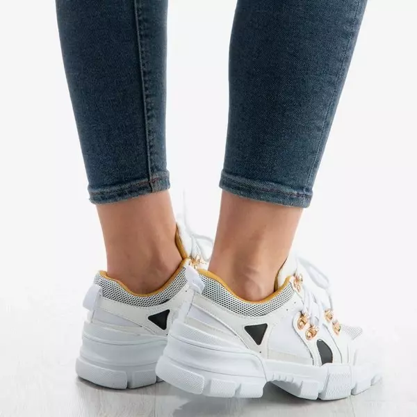 OUTLET Białe sneakersy damskie na grubej podeszwie Olyssotia - Obuwie
