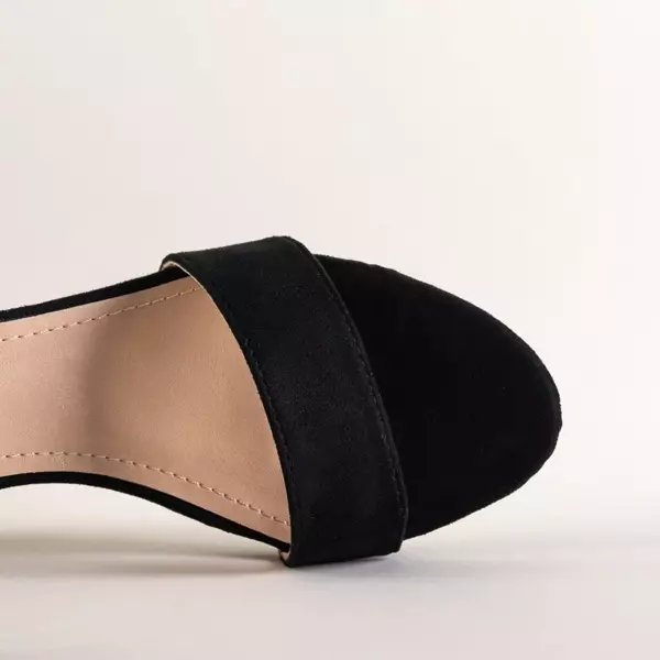 OUTLET Czarne damskie sandały na wysokim obcasie Maniza - Obuwie