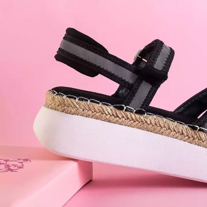 OUTLET Czarne damskie sandały z odblaskowymi wstawkami Kollin - Obuwie