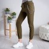 Zielone spodnie damskie cargo z łańcuchem - Spodnie