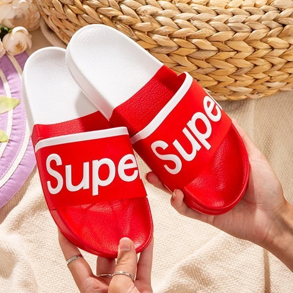 Червоні жіночі тапочки з написом Supera - Взуття 1