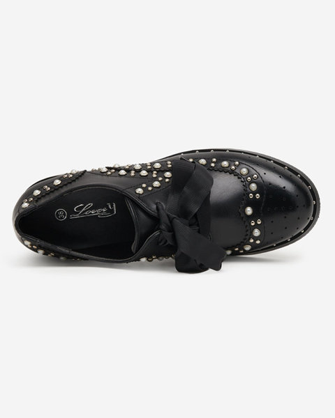 Чорні жіночі туфлі з декоративними перлами Savhirda