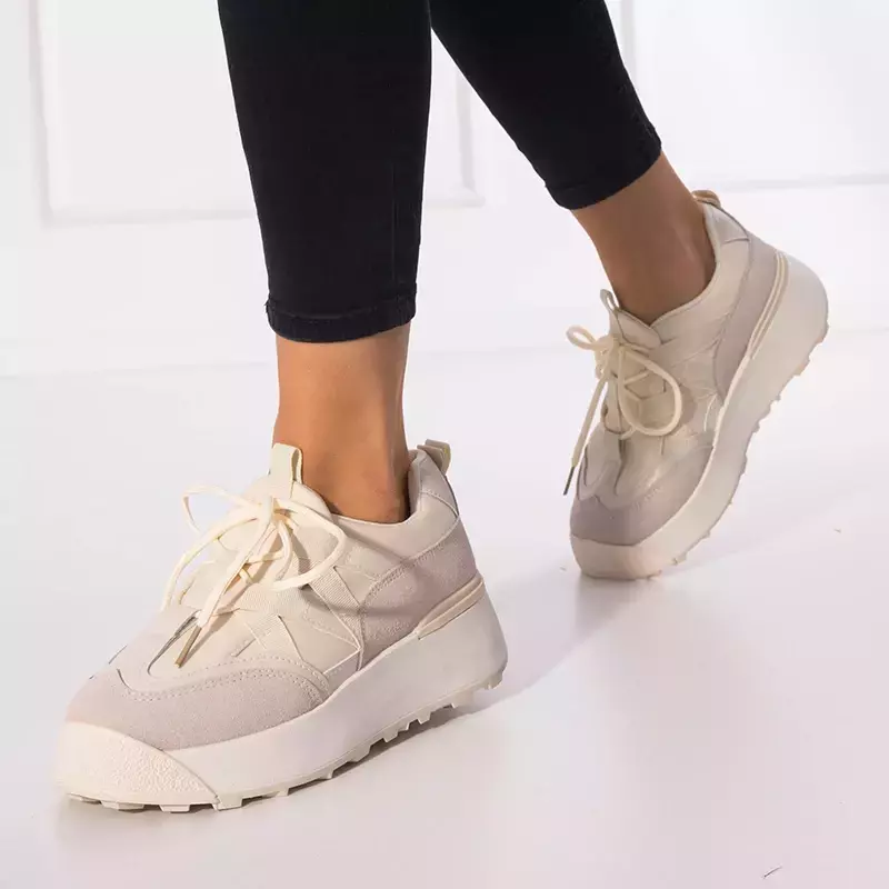OUTLET Бежеве жіноче спортивне взуття з вищою підошвою Kanislo - Взуття