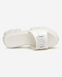 OUTLET Білі жіночі тапочки на більш товстій підошві Inza-Shoes