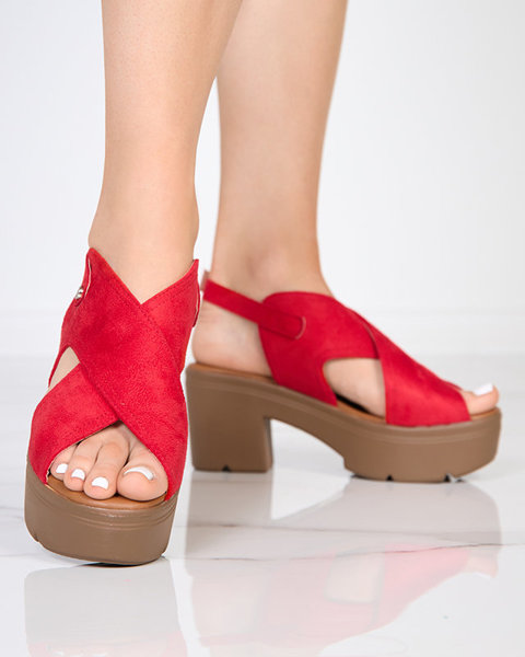 OUTLET Червоні жіночі еко замшеві босоніжки на посту Mihele - Взуття