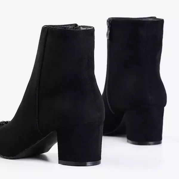 OUTLET Чорні чоботи з декоративним носком на невисокій стійкі Ronse - Взуття