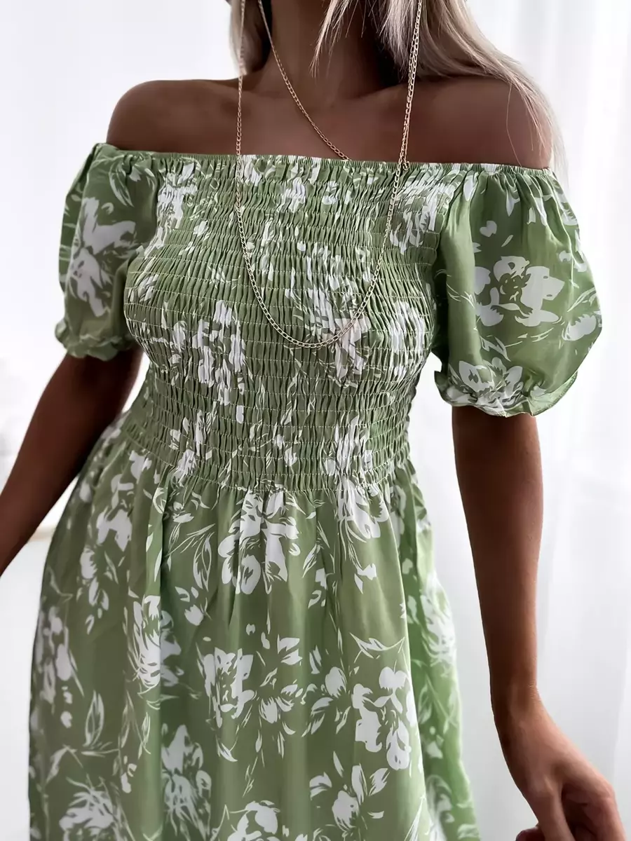 Світло-зелена жіноча сукня максі з квітковим принтом - Одяг