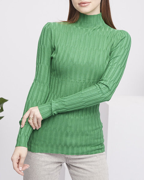 Зелений светр в рубчик з коміром-стійкою