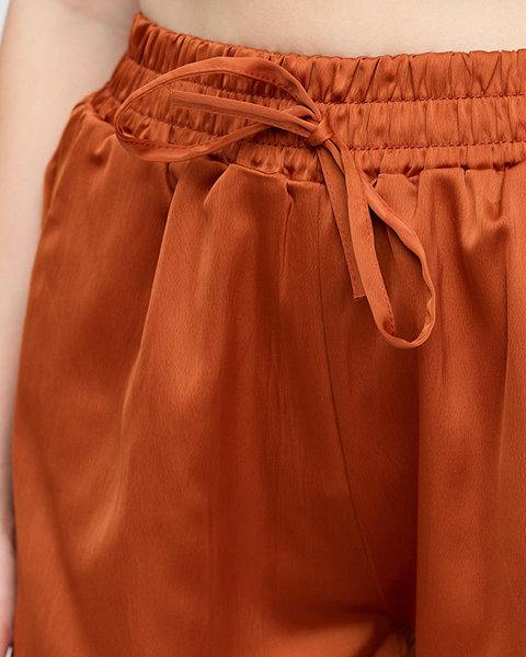 Жіночі коричневі атласні шорти з кишенями - Одяг